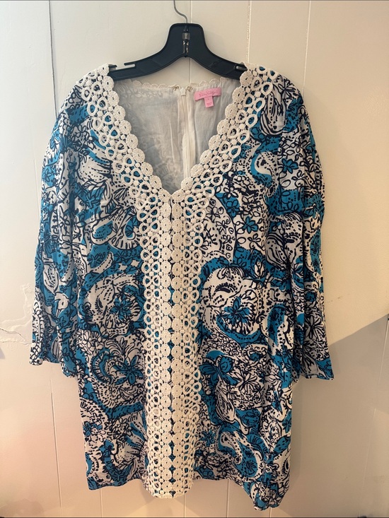 Lilly Pulitzer Dresses & Skirts - Lilly Pulitzer Blue White Crochet-Trim V-Neck Tunic Dress